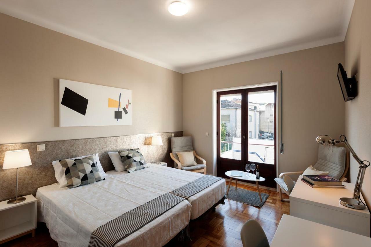 Ateneu Guesthouse Porto Buitenkant foto